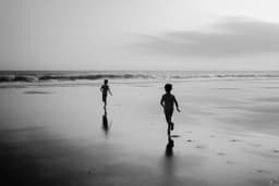 Sunset Laughter at Balian thumbnail 3